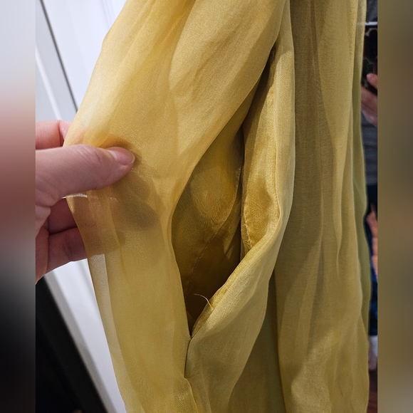 *SOLD**Robert Rodriguez Mustard Yellow Silk Ruffle Dress Size 6 - Picture 4 of 6